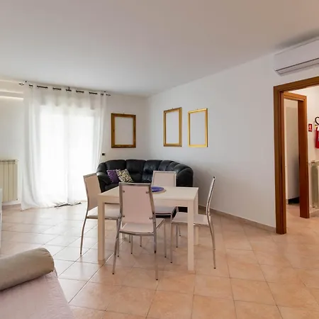 Apartment 95a - Vicino Al Mare Con Posto Auto E Aria Condizionata San Silvestro (Pescara)