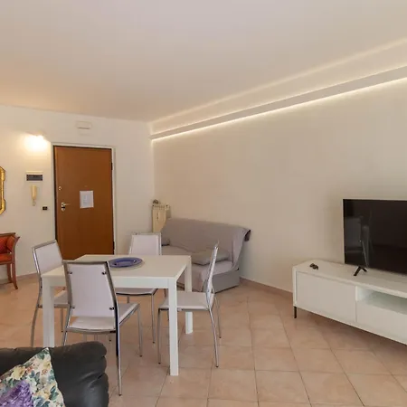 Apartment 95a - Vicino Al Mare Con Posto Auto E Aria Condizionata